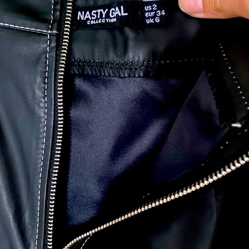 Black leather zipper skirt